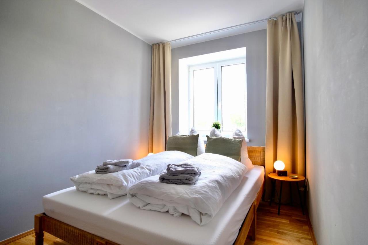 4-Room Luxury Apartment - Close To Central Station, Free Parking, Kitchen لبسيا المظهر الخارجي الصورة